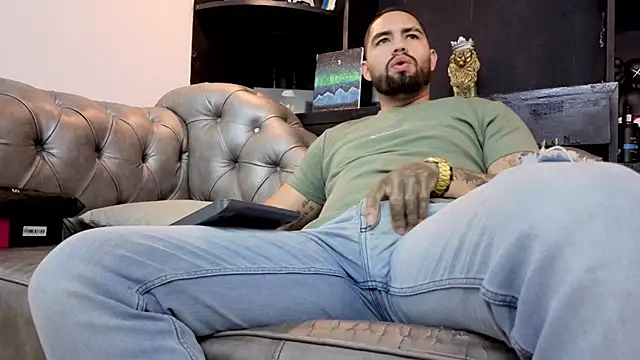 matteosantos webkamerás műsora