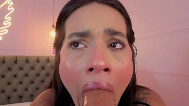 Chat +18 de carol_69 ao vivo