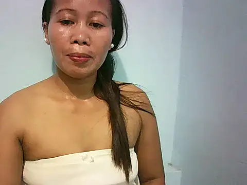 CreamyHotPussy4u Pertunjukan Webcam