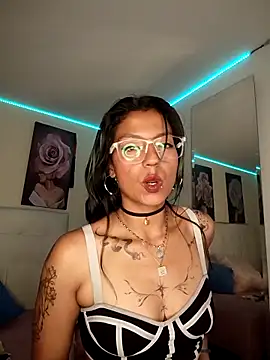 SamathaMay Live XXX-chat