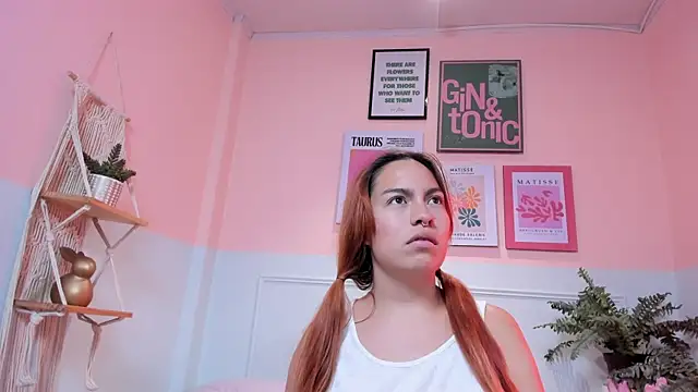 Mila_Monnet's Webcam Show