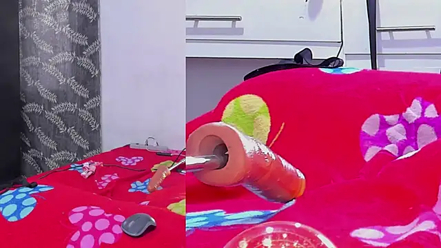 XXX chat uživo modela lacii_lost