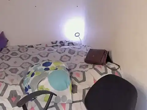 chloe_kisses Live XXX-Chat