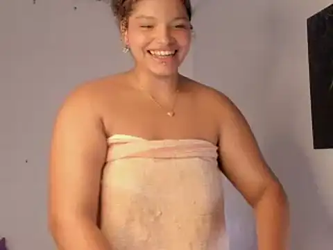 دردشة chloe_kisses الجنسية المباشرة