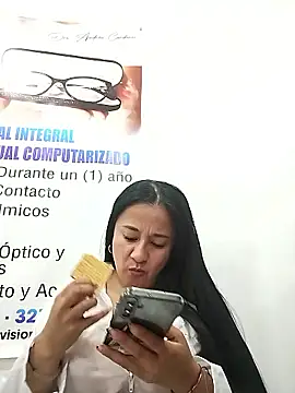 _Dr-Luna_1's Live XXX Chat