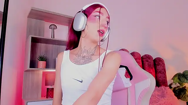 Eli-Bluee Show in webcam