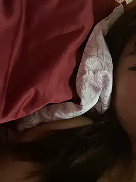 Venus-cute Adlı Modelin Canlı XXX Sohbeti