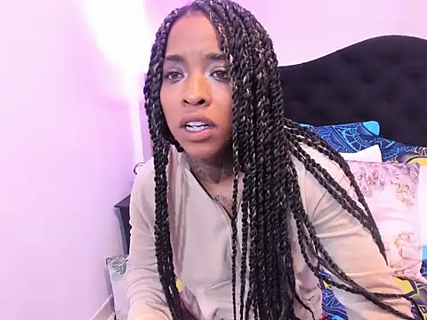 XXX chat uživo modela Pauline_Fox