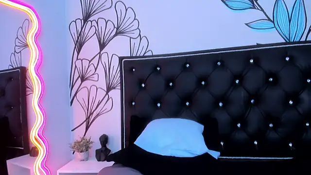 Chat XXX en directo de Sweet_Ariadna_