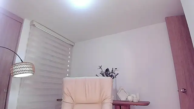 Chat XXX en directo de wandathompson_