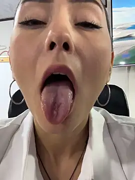 Amy_Kiitty_ Live XXX-Chat