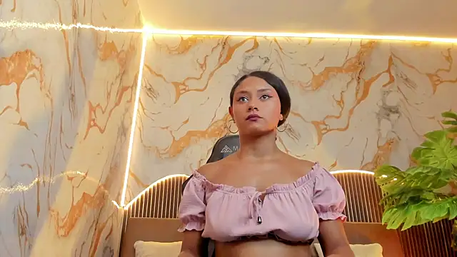 Chat +18 de VenusBlazer ao vivo