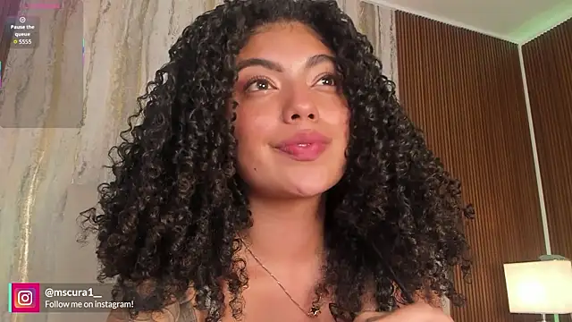 miss_curazao's Live XXX Chat