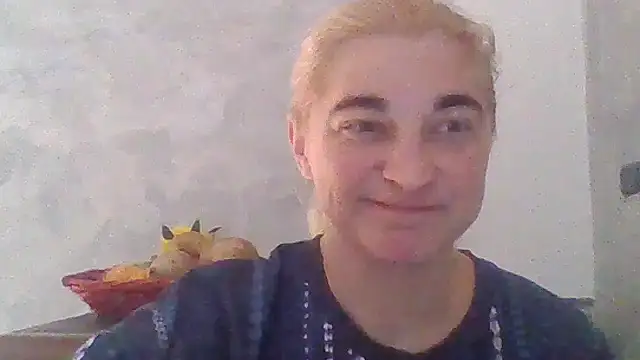 GoldenAngelMilf Adlı Modelin Canlı XXX Sohbeti