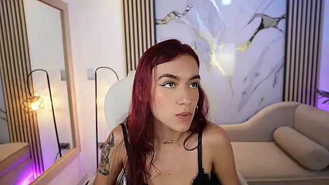 TessaaFoxのライブXXXチャット