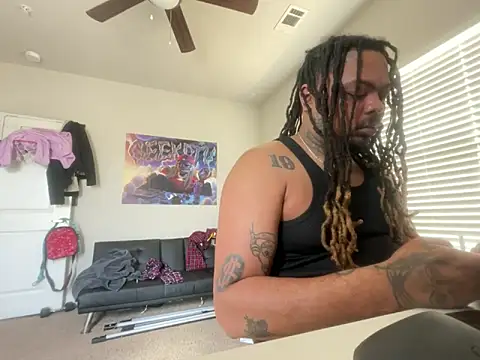 Chat XXX en directo de 4EVAGLACIERS