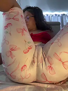 ashley_Tompson1 Chat XXX live