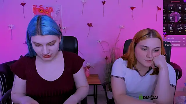 Show modela pure_radiance1 na web-kameri