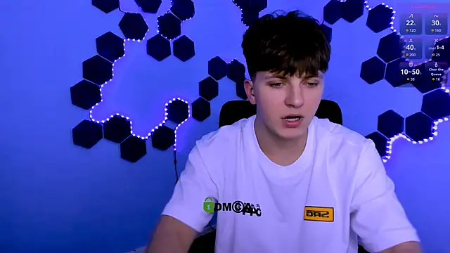 travis_wolf_ Chat XXX live