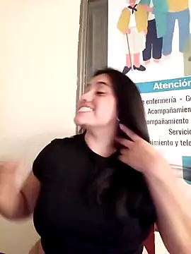 ANDREA-10_ Chat XXX live