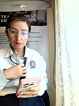 Valentina--1 Chat XXX live