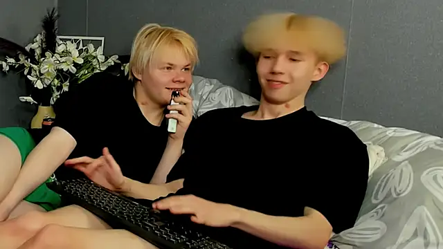 Chat XXX ao vivo de Mark_Brain