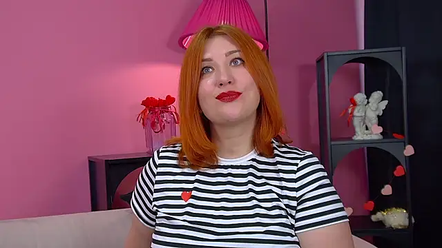 MargaritaMoone's Live XXX Chat