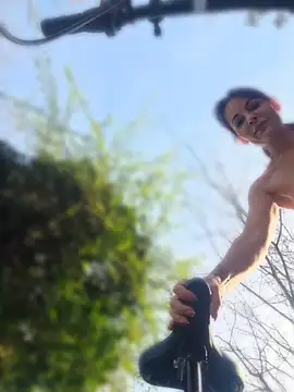 JuneLaFrenchieのライブXXXチャット