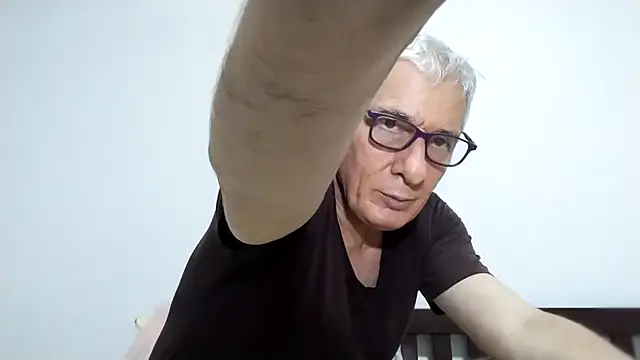 BIGUNCUTHARDCOCK Webcamshow