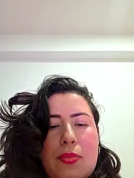 دردشة NeredaXxx الجنسية المباشرة