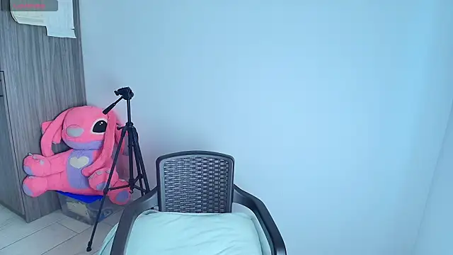 alys_love Adlı Modelin Web Kamerası Şovu