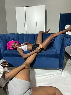 DarkChocolateSlender_ Adlı Modelin Web Kamerası Şovu