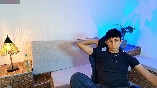 Valentino_Rey 웹캠 쇼