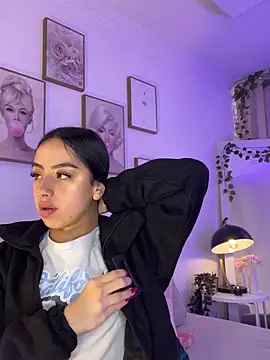 Živý XXX chat Daphne_chers