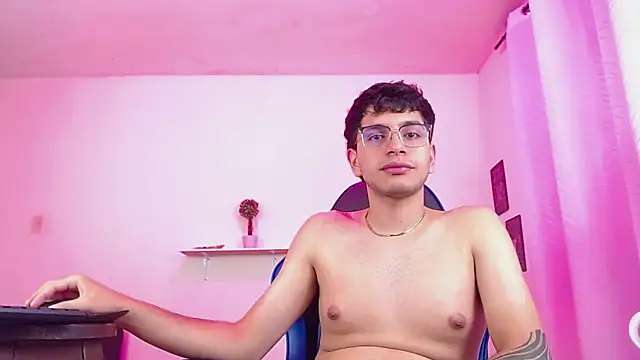 maax_18 Live XXX-chat