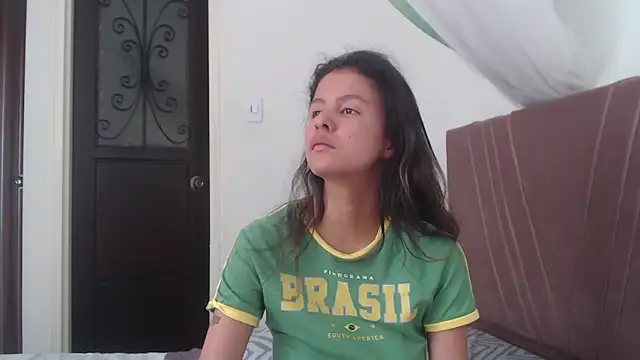 دردشة nathaly_jones_ الجنسية المباشرة