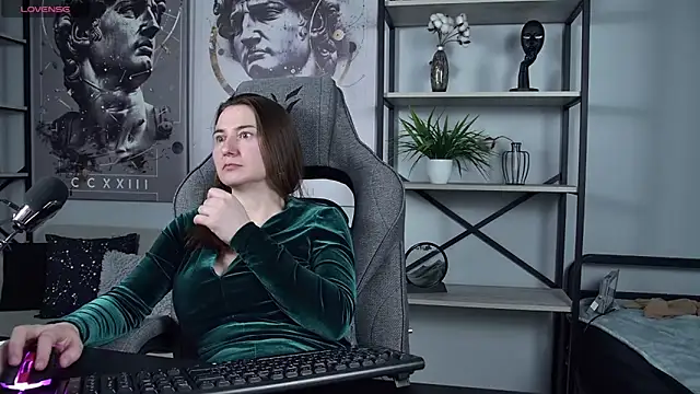 Golden_Dragon Chat XXX in diretta