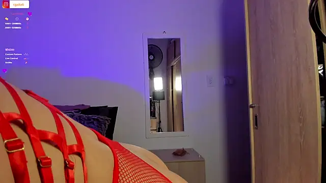 carolgaita: онлайн-секс-чат