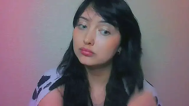 Katarina_Fox_ Chat XXX in diretta