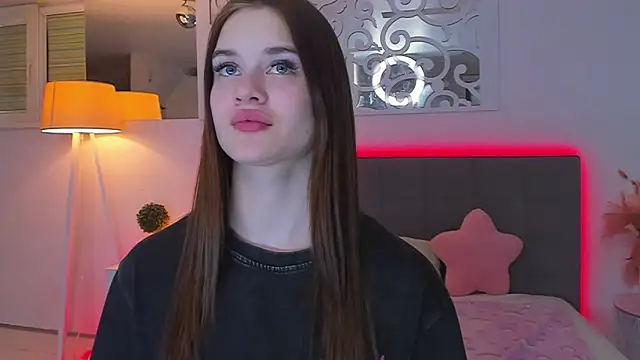 LuisaClover Live XXX Chat