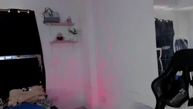 Chat +18 de Moon_Sammy ao vivo