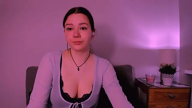 KatySensualy Chat XXX live