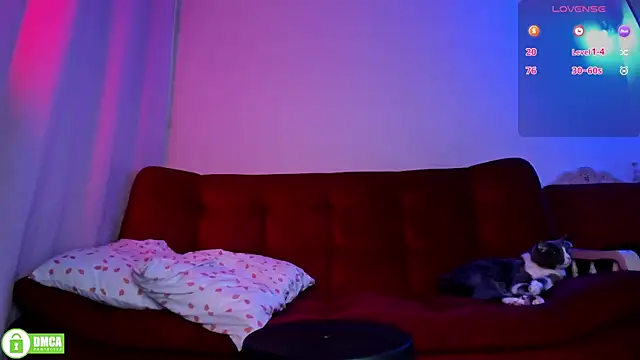 ohpetitemuse Adlı Modelin Canlı XXX Sohbeti