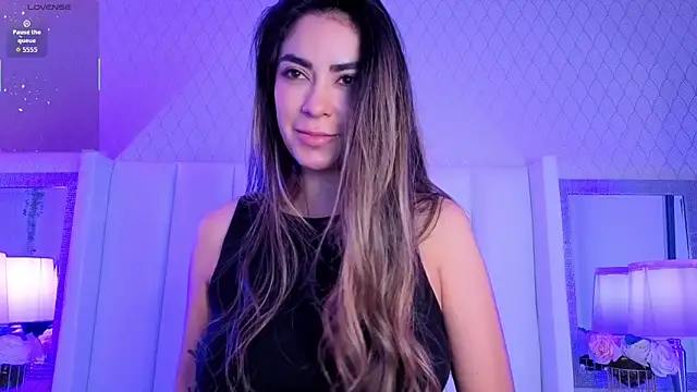 CristalHeart_ লাইভ XXX চ্যাট