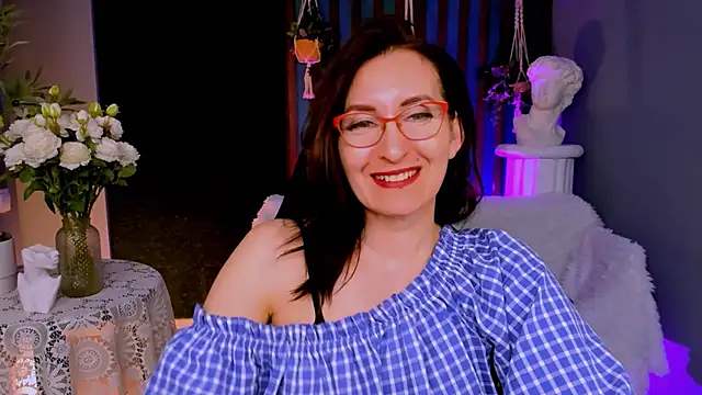 UnaTerra's Live XXX Chat