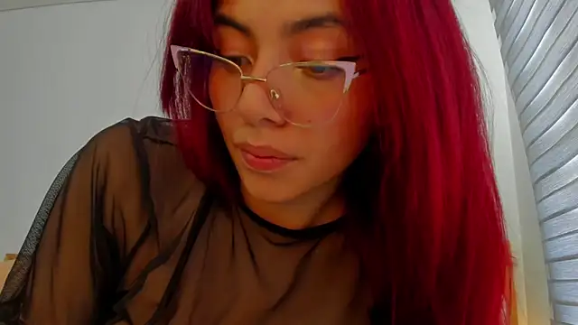 Chat XXX en directo de melanie_roux__