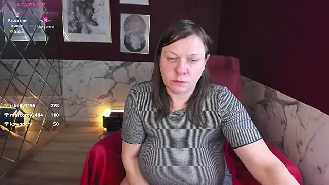 Chat XXX en directo de KellyPerfection