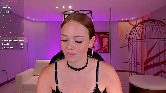 CorinneRusso's Live XXX Chat