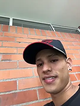 HarryGaze élő XXX-chatje