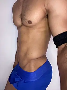 Edrian_44 Webcam Show